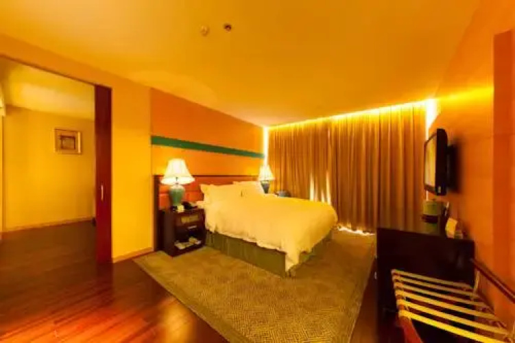 Riz-Carlsen Hotel Dandong