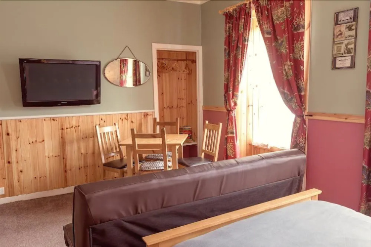 Bannockburn Inn