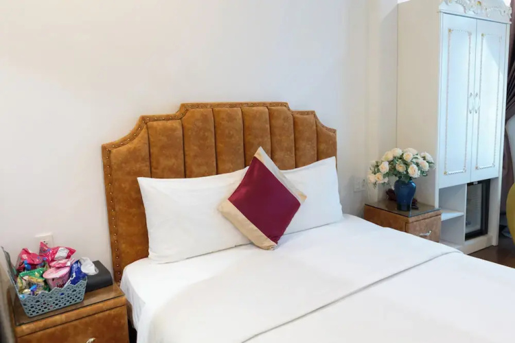 Royal Hotel Thanh Tri