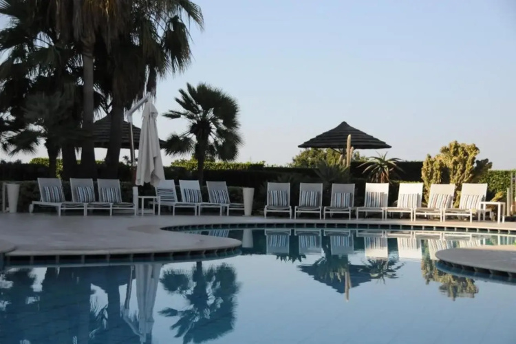 Sunshine Hotel & Spa