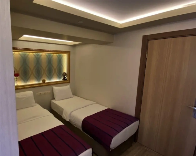 Economy room