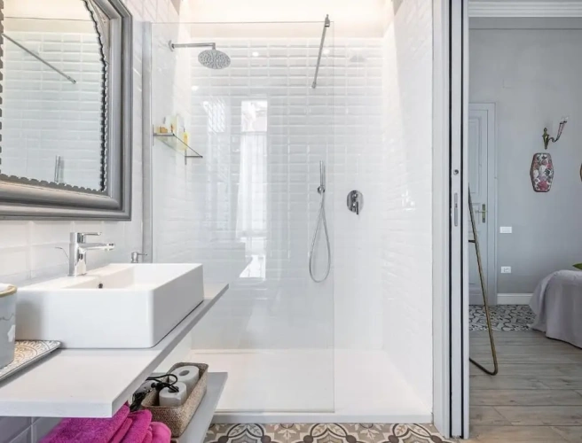 Standard Double room with city view