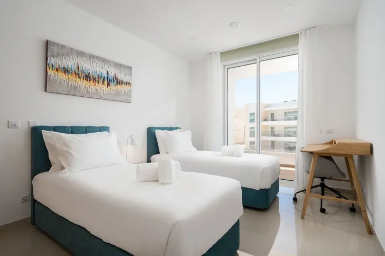 Lagos Marina View 2 With Pool by Homing