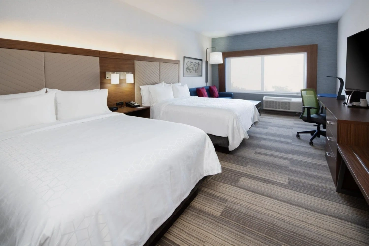 Quadruple Suite