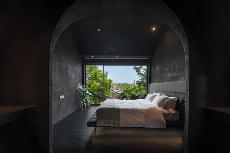 Classic Double room with land view