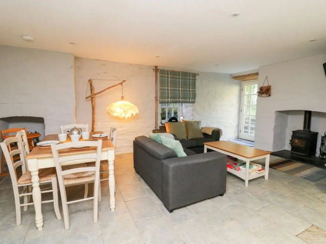 Lower Vestry