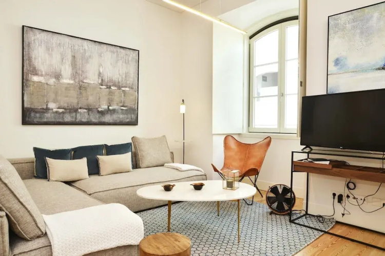 Trendy Chic Apartment