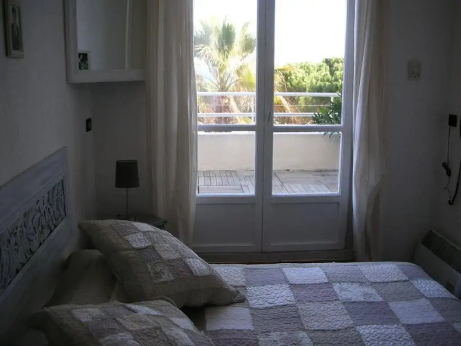 Le Marina B