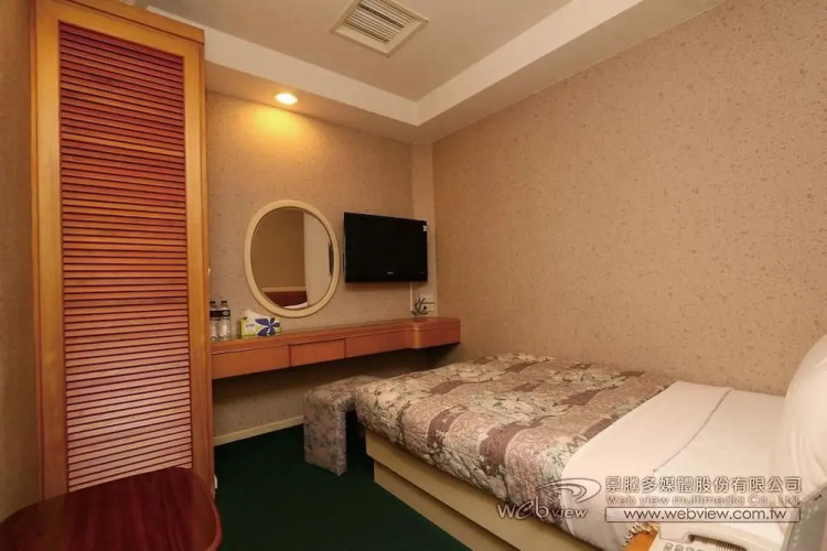 Ye-Shi Ri-Xin B&B
