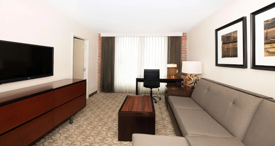 2 Bedrooms Quadruple Suite