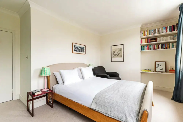 Charming Kentish Town Flat