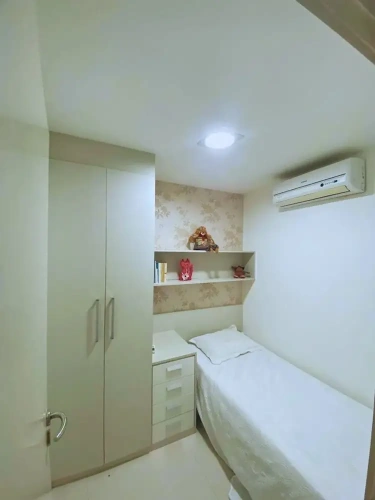 6 Bedrooms Deluxe Cottage