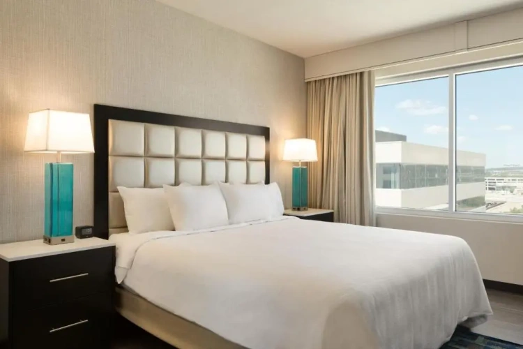 2 Bedrooms Double Suite