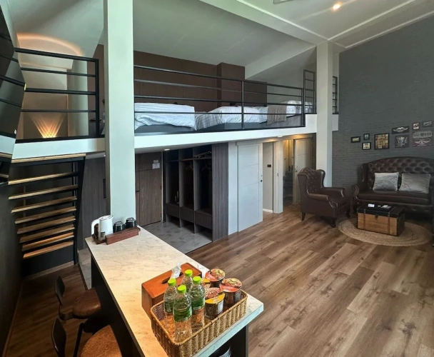 Luxury Quadruple Apartment