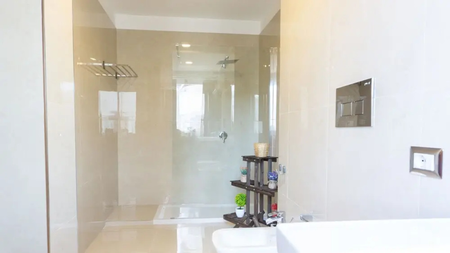 Suites De Luxe