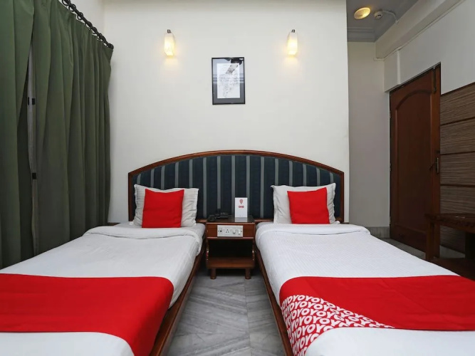 OYO 3380 Gallery Inn