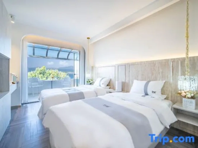 3 Bedrooms Villa with sea view