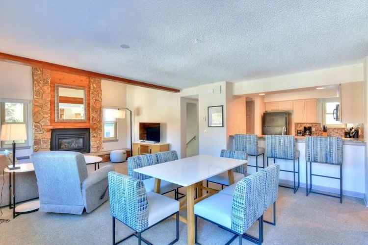 3 Bedrooms Standard Sextuple room