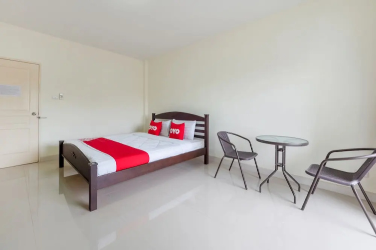 OYO 1069 Baan Nong Moo Apartment