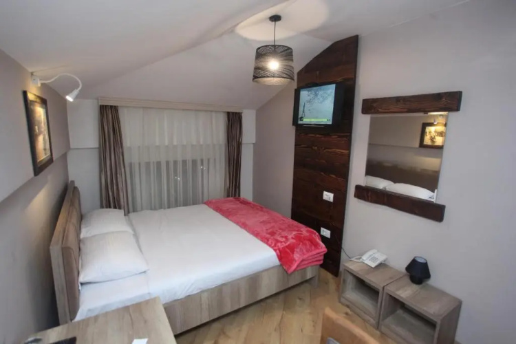 Hotel Happy