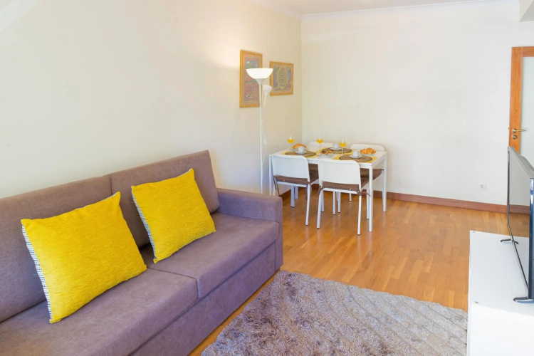 Home Music Apartments