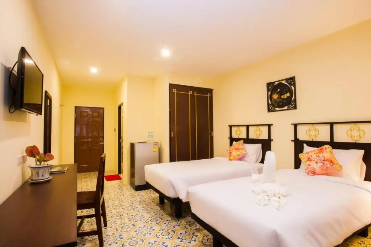 Deluxe Twin room with balcony