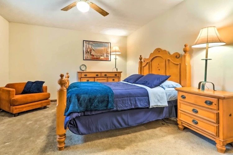 4 Bedrooms Cottage
