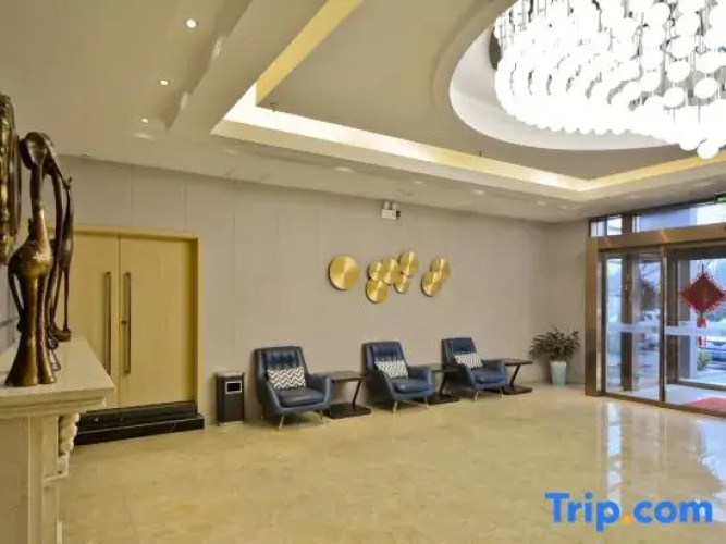 Xinyang Naya Chain Hotel