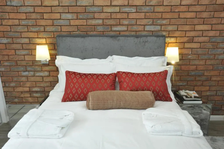 Urban Oasis Apartments at Paragon