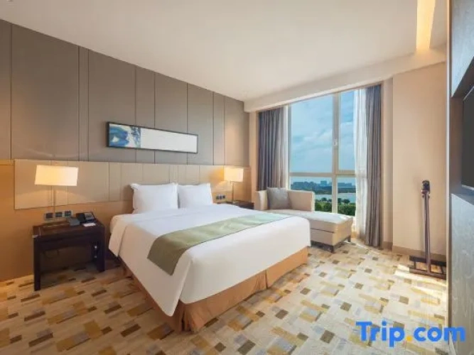 Double Suite with lake view