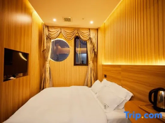Luxury room