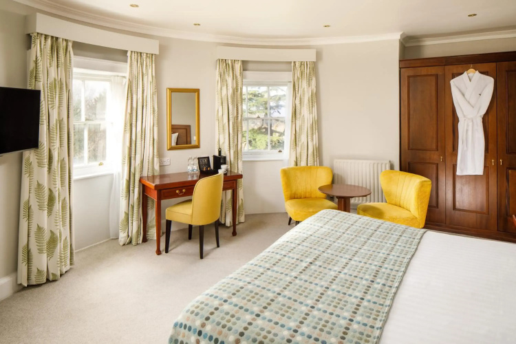 Mercure Gloucester Bowden Hall Hotel