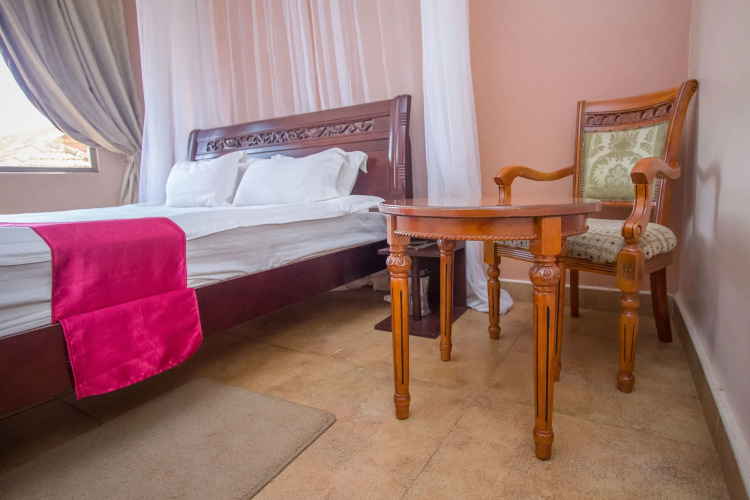Eight Winx Hotel