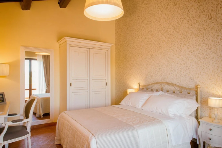Borgo Sant'Apollinare
