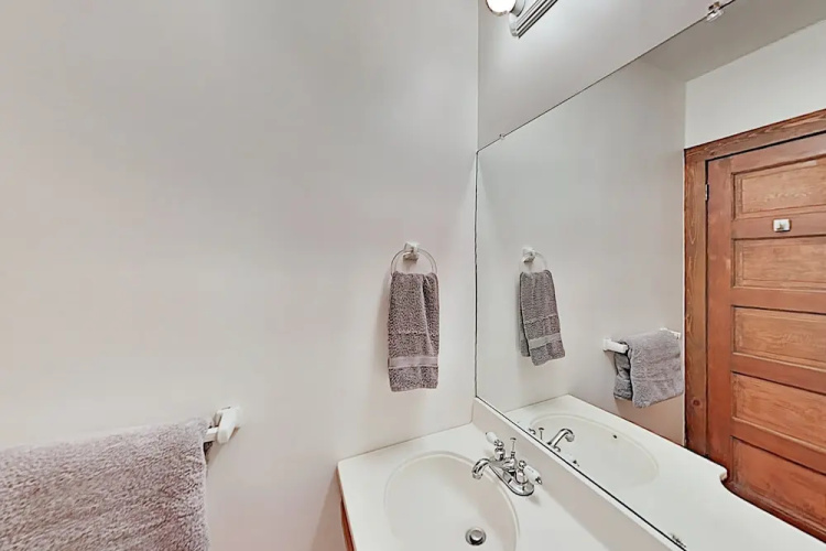 27h73179 2 Bedroom Duplex