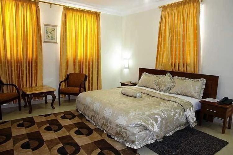 Charleston Hotel