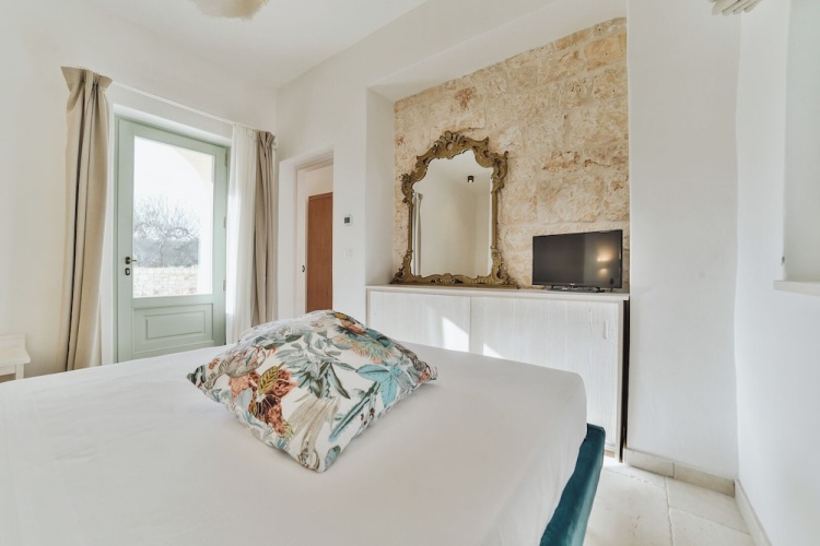 Family Apartment with garden view
