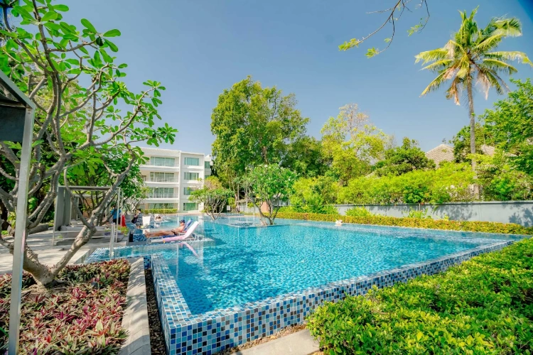 2 Bedrooms Apartment