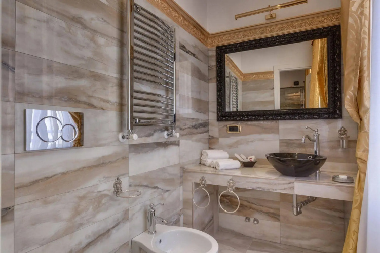 Tolentino Suites