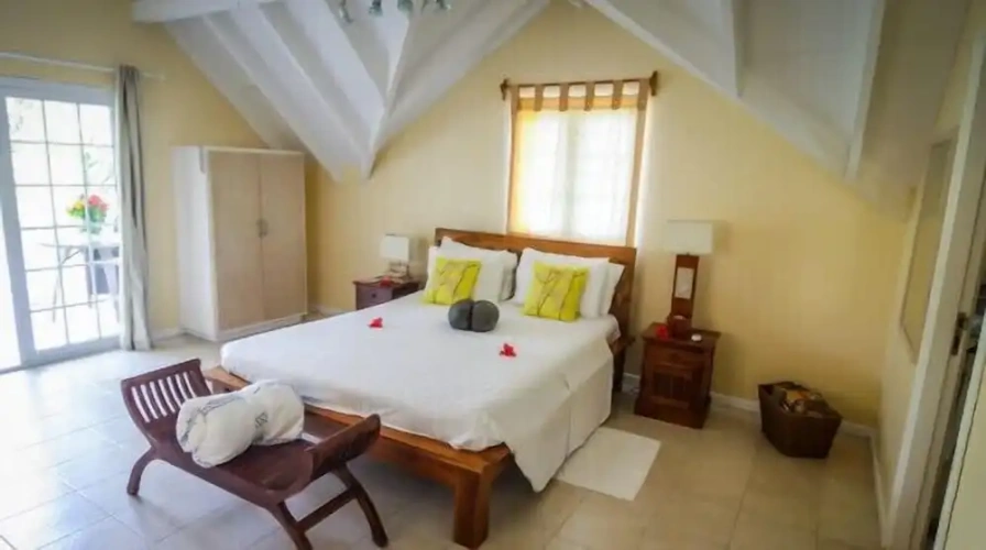 2 Bedrooms Family Villa