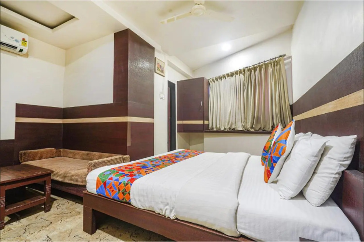 Fabhotel Shravan