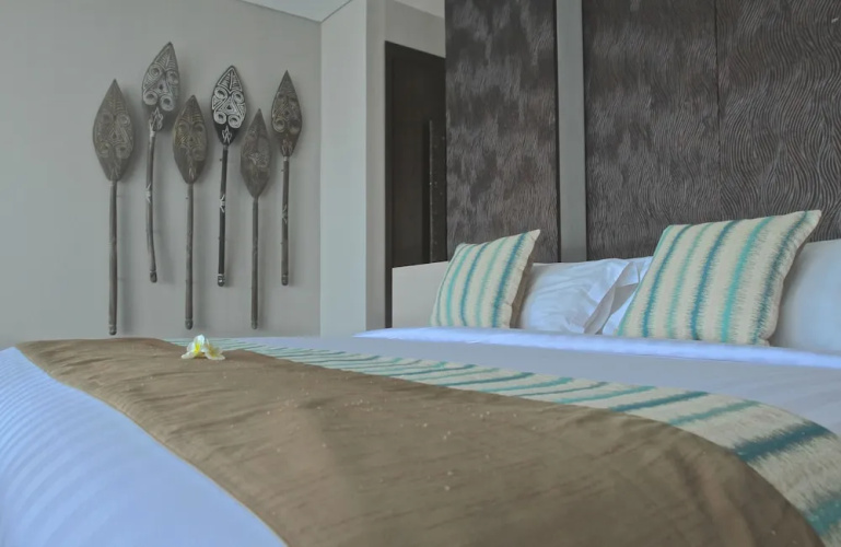 2 Bedrooms The Sun Suite Villa Bali