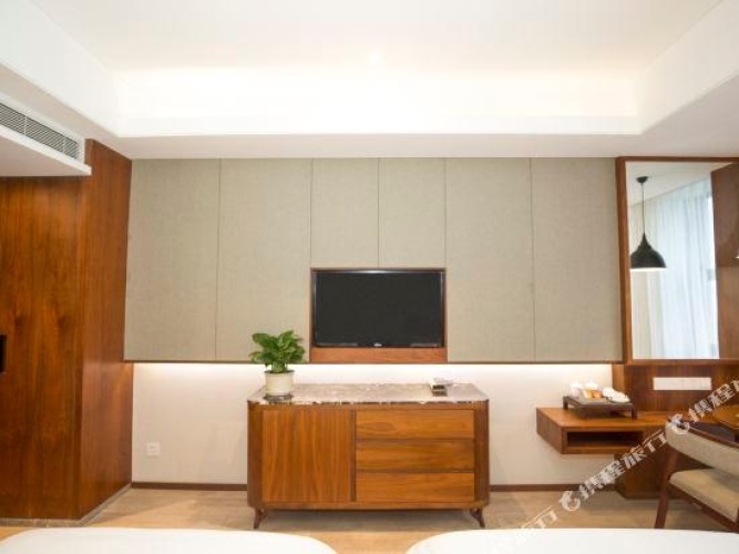 Deluxe Double Suite