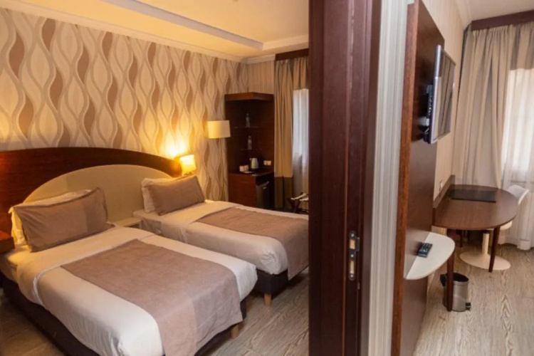 Hotel Rue D'or