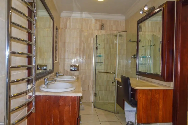 Executive Triple room
