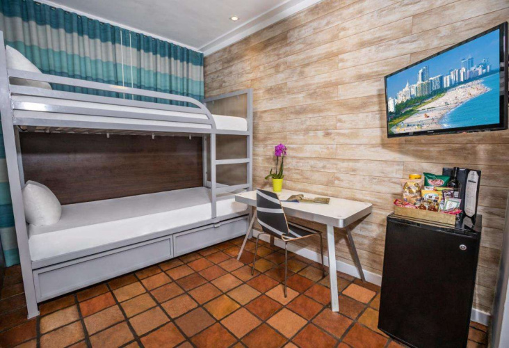 Chesterfield Hotel & Suites photo 13