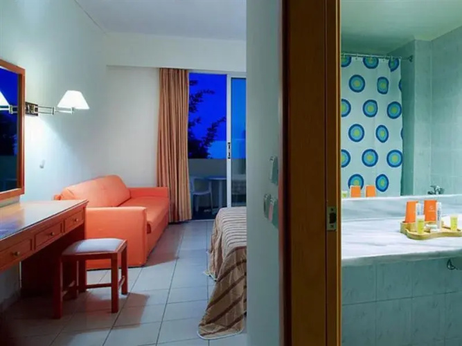 Kiotari Garden Hotel