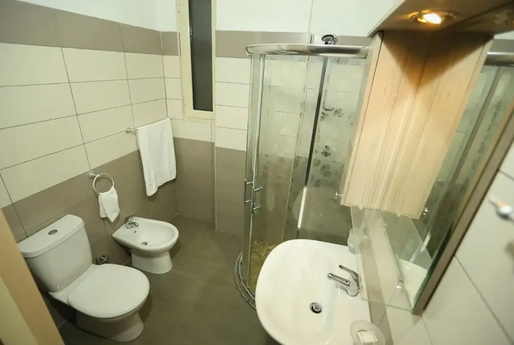 2 Bedrooms Apartment with balcony
