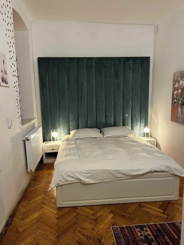 Suite 49