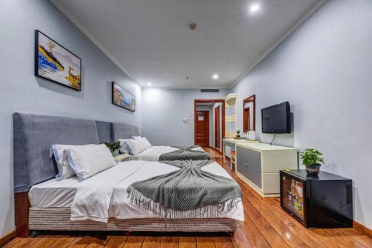 Standard Family room